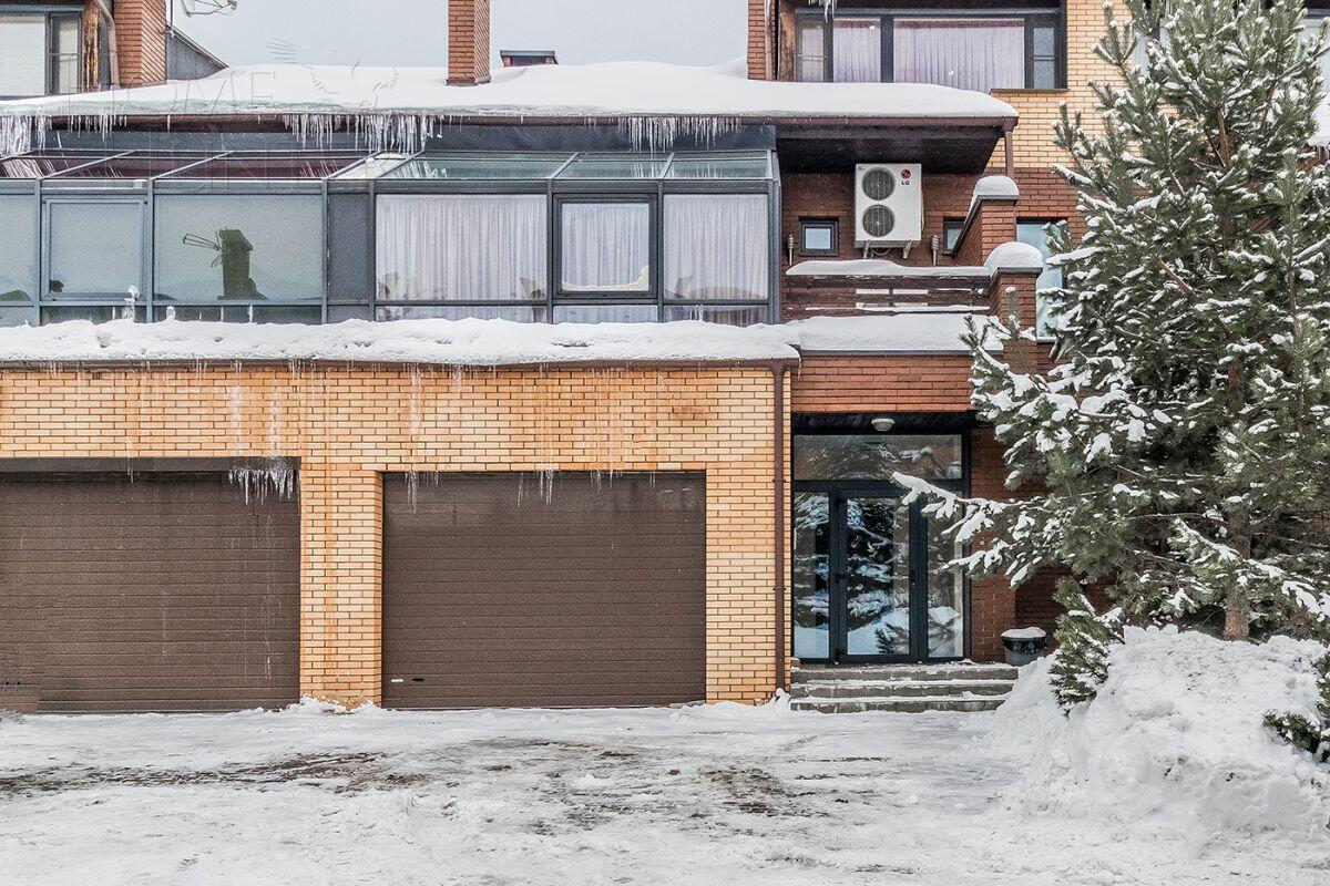 2-этажный таунхаус 280 м² с отделкой