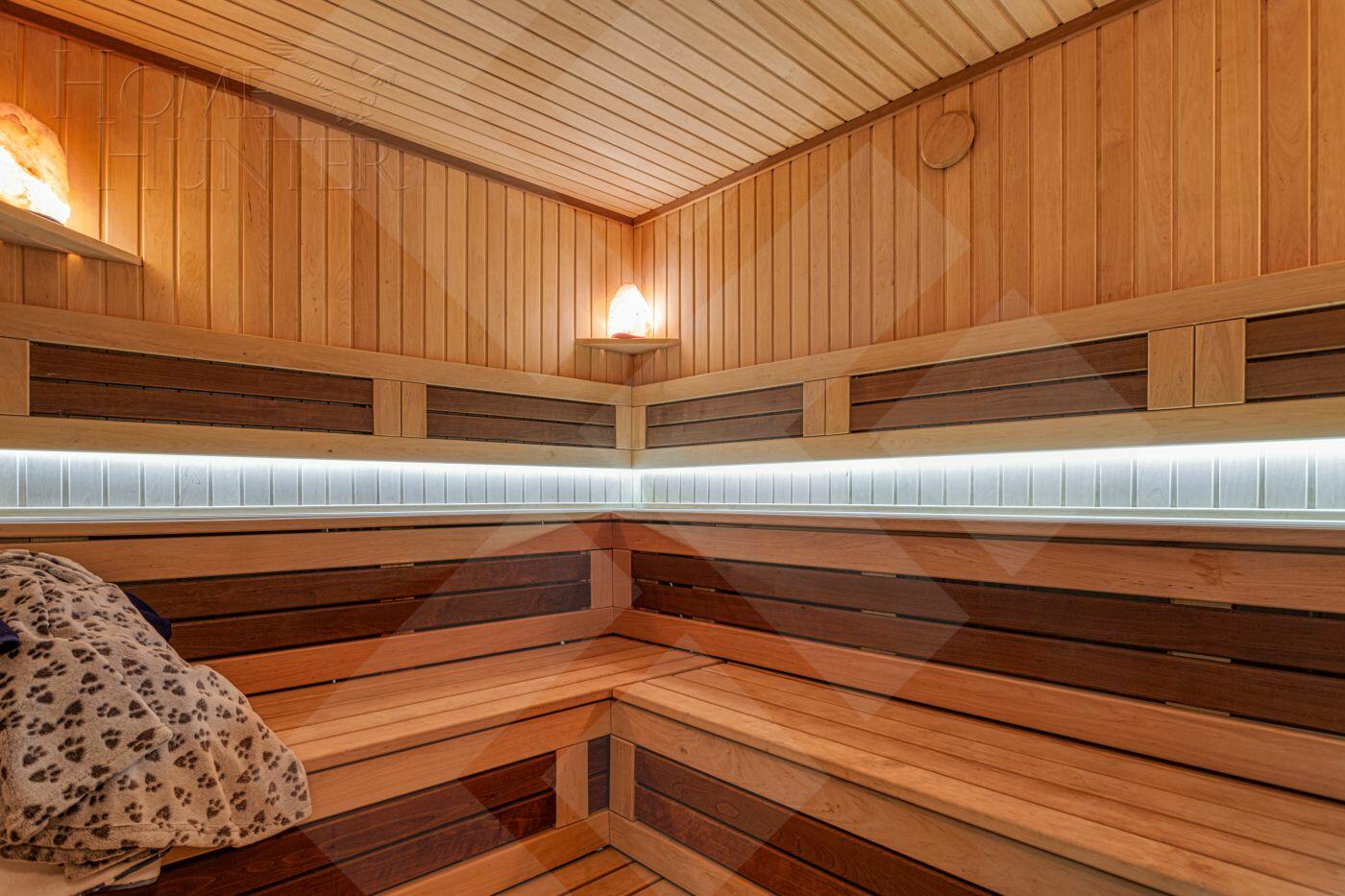 2-этажный коттедж 402 м² с отделкой