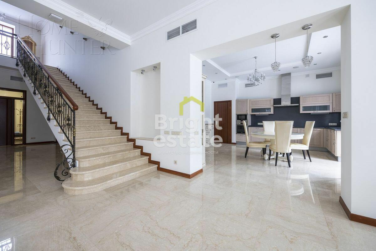 2-этажный коттедж 1 378 м² с отделкой