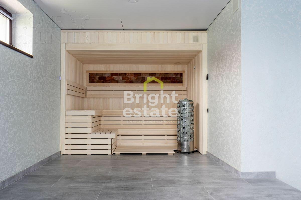 2-этажный коттедж 1 300 м² без отделки