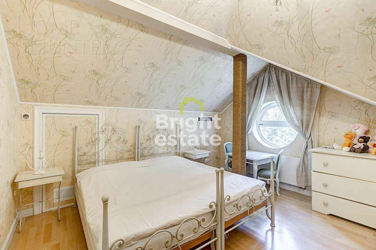 2-этажный коттедж 782.7 м² с отделкой