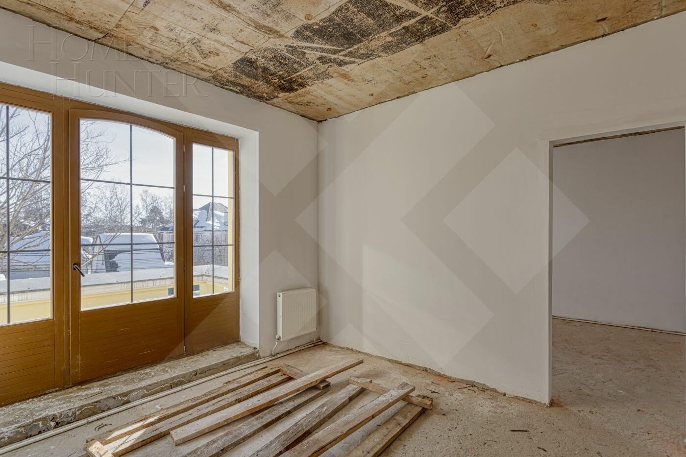 3-этажный коттедж 640 м² без отделки