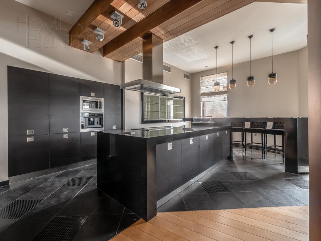 3-УРОВНЕВЫЙ ПЕНТХАУС С ОТДЕЛКОЙ 583 М² НА 19 ЭТАЖЕ