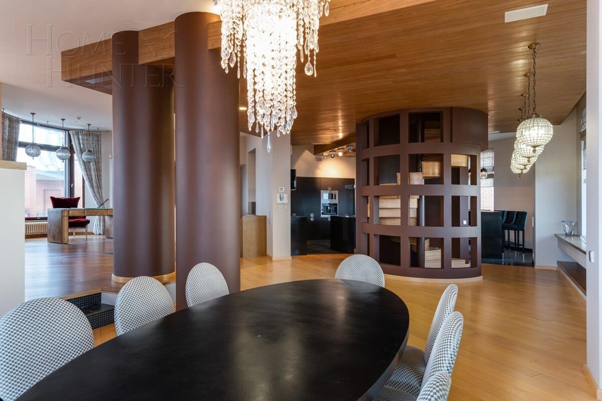 3-УРОВНЕВЫЙ ПЕНТХАУС С ОТДЕЛКОЙ 583 М² НА 19 ЭТАЖЕ