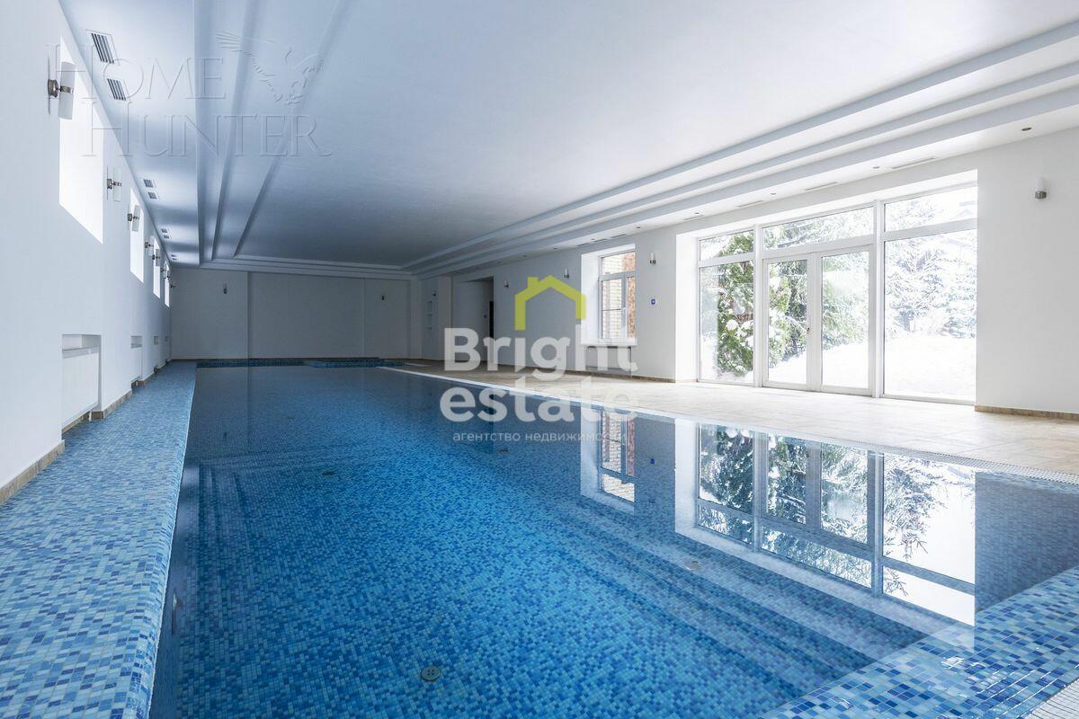 2-этажный коттедж 1 378 м² с отделкой