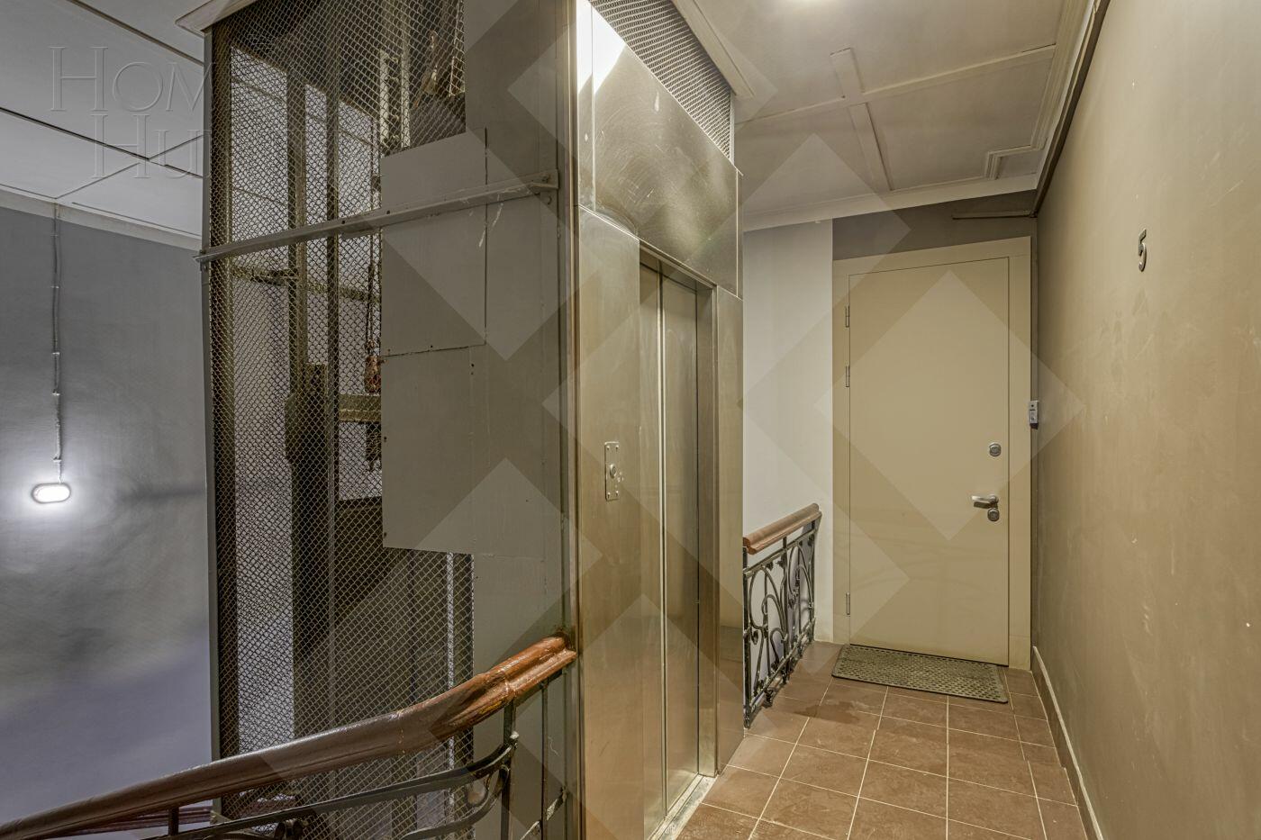 4-КОМН. КВАРТИРА С ОТДЕЛКОЙ 237 М² НА 5 ЭТАЖЕ