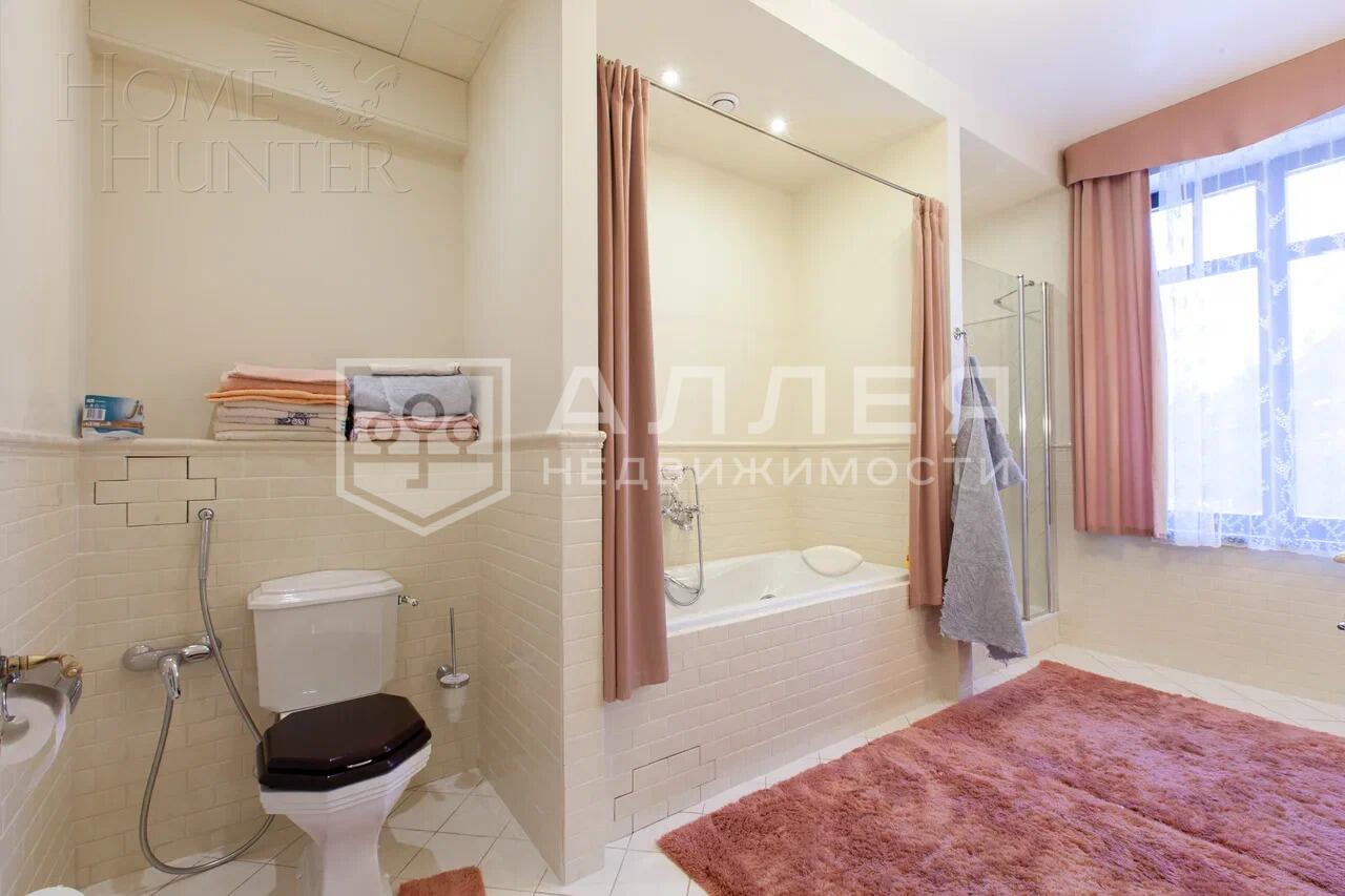 4-этажный коттедж 972.8 м² с отделкой