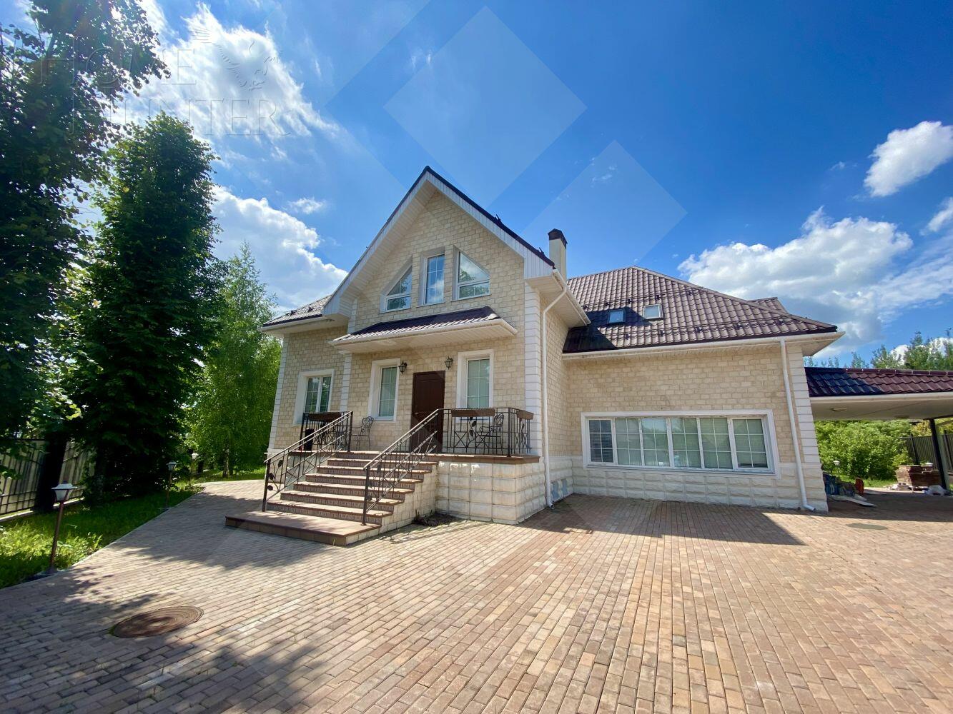 2-этажный коттедж 402 м² с отделкой