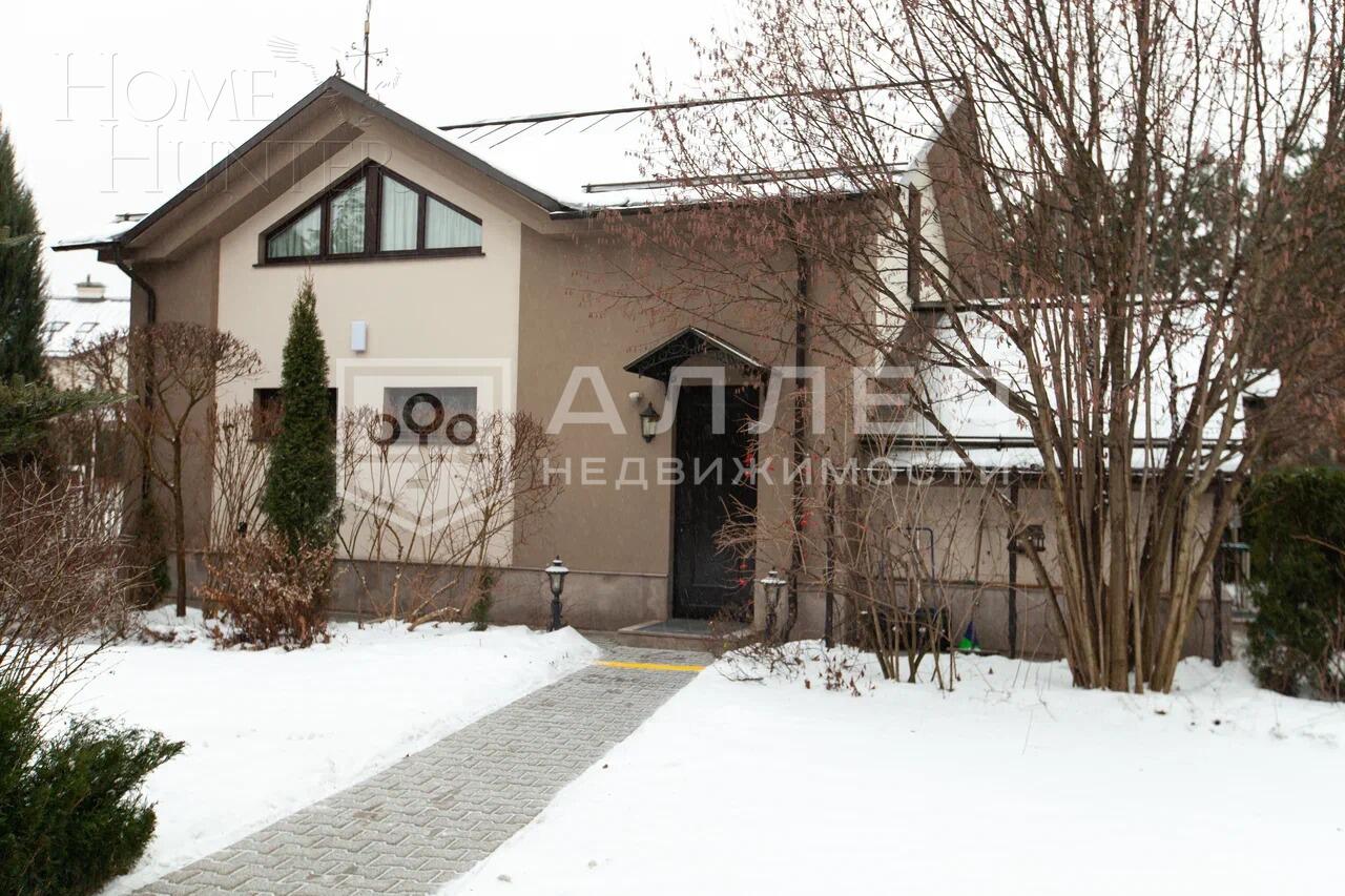 4-этажный коттедж 972.8 м² с отделкой