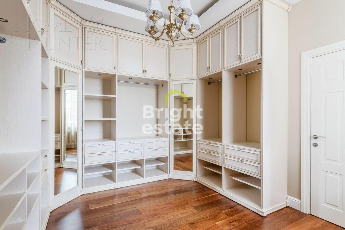 2-этажный коттедж 600 м² с отделкой