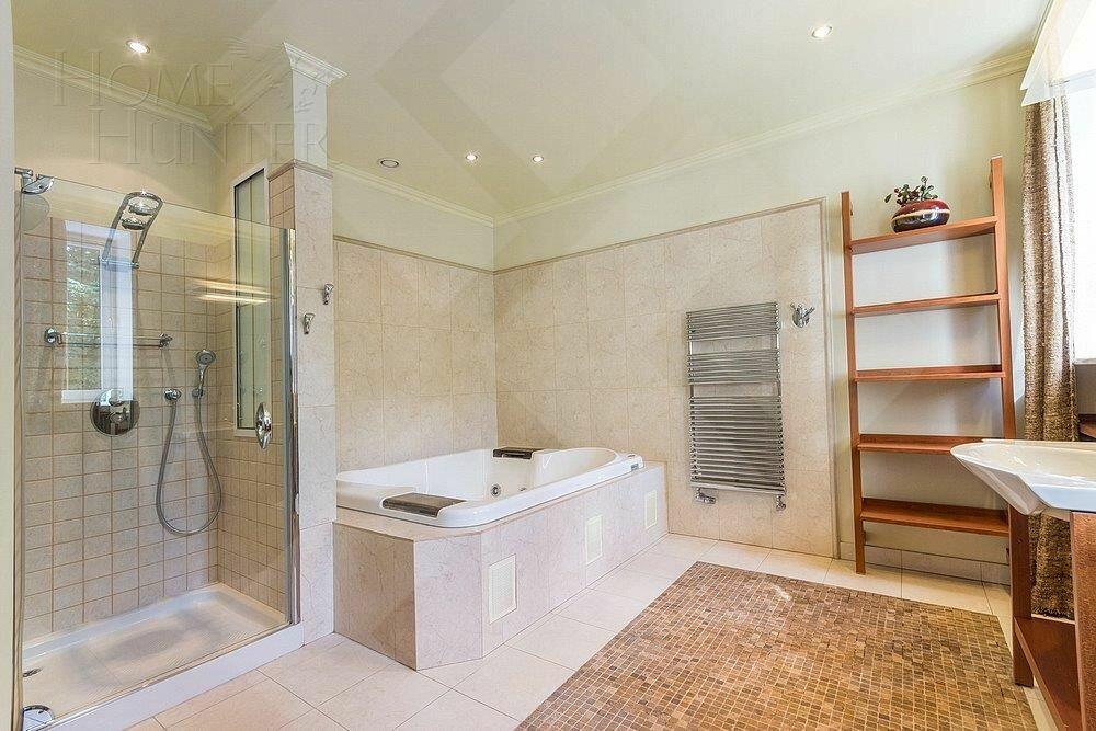 3-УРОВНЕВЫЙ ОСОБНЯК С ОТДЕЛКОЙ 1 040 М² НА 1 ЭТАЖЕ