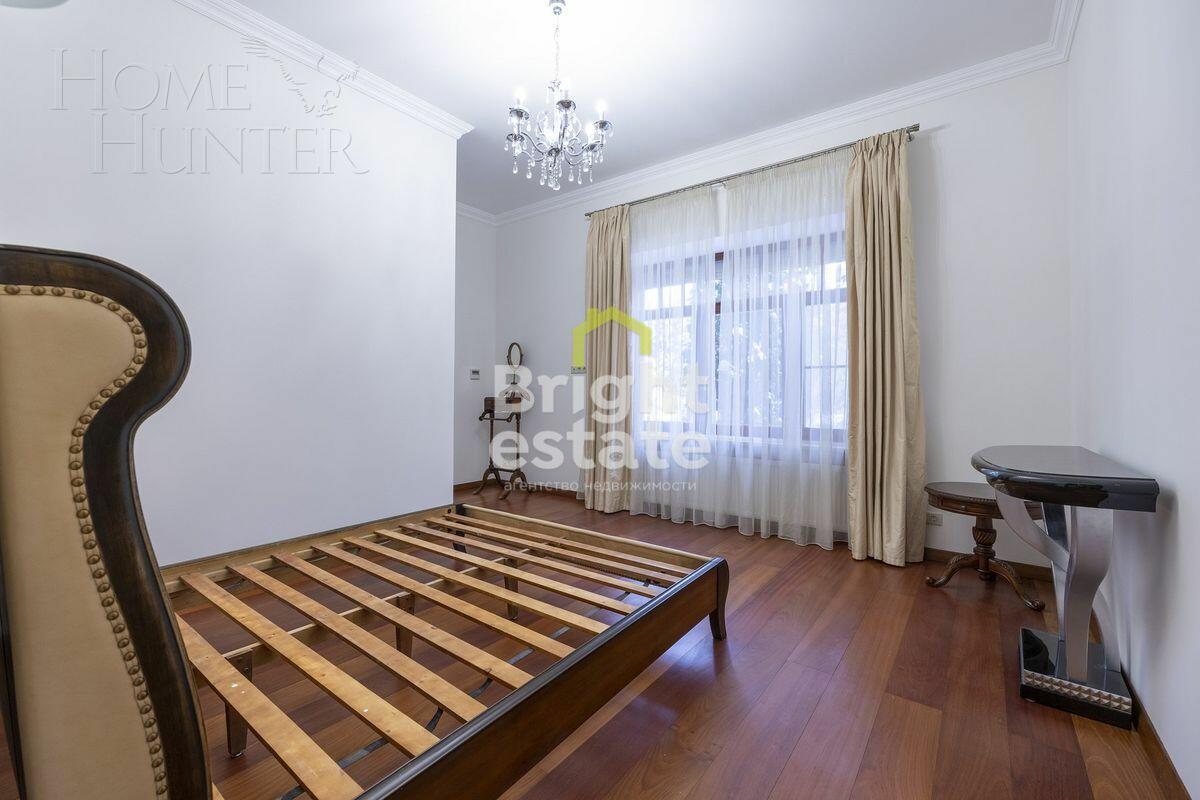 2-этажный коттедж 1 378 м² с отделкой