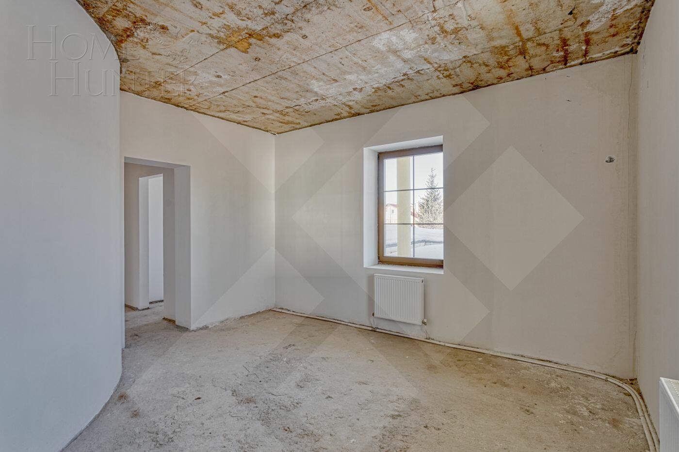 3-этажный коттедж 640 м² без отделки