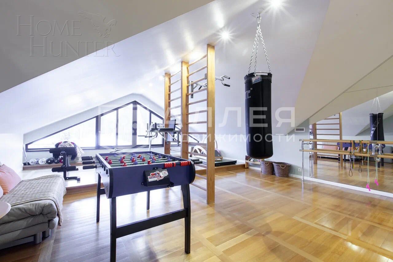 4-этажный коттедж 972.8 м² с отделкой