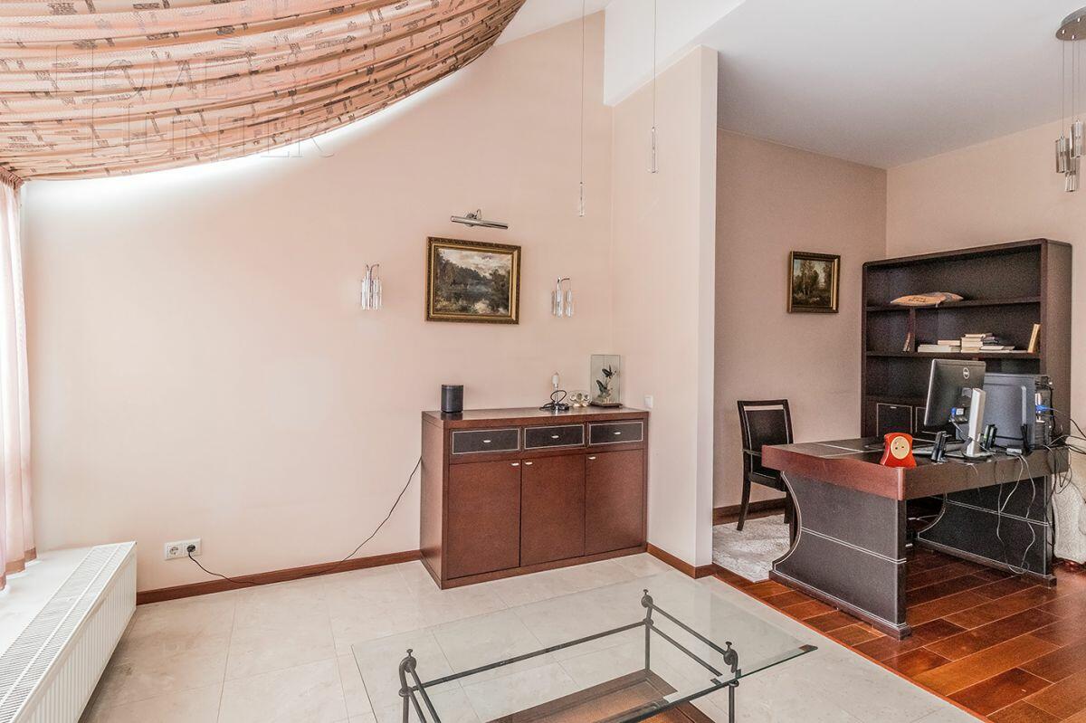 2-этажный таунхаус 280 м² с отделкой