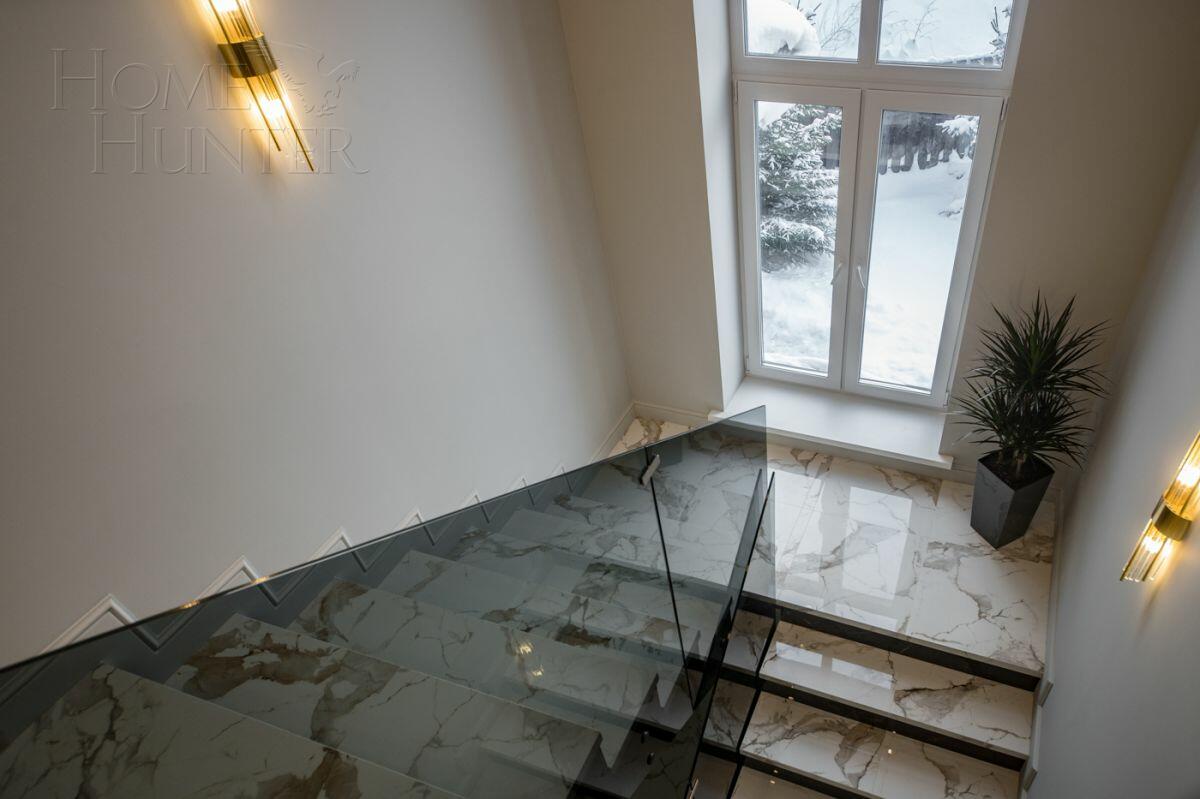 2-этажный коттедж 286 м² с отделкой