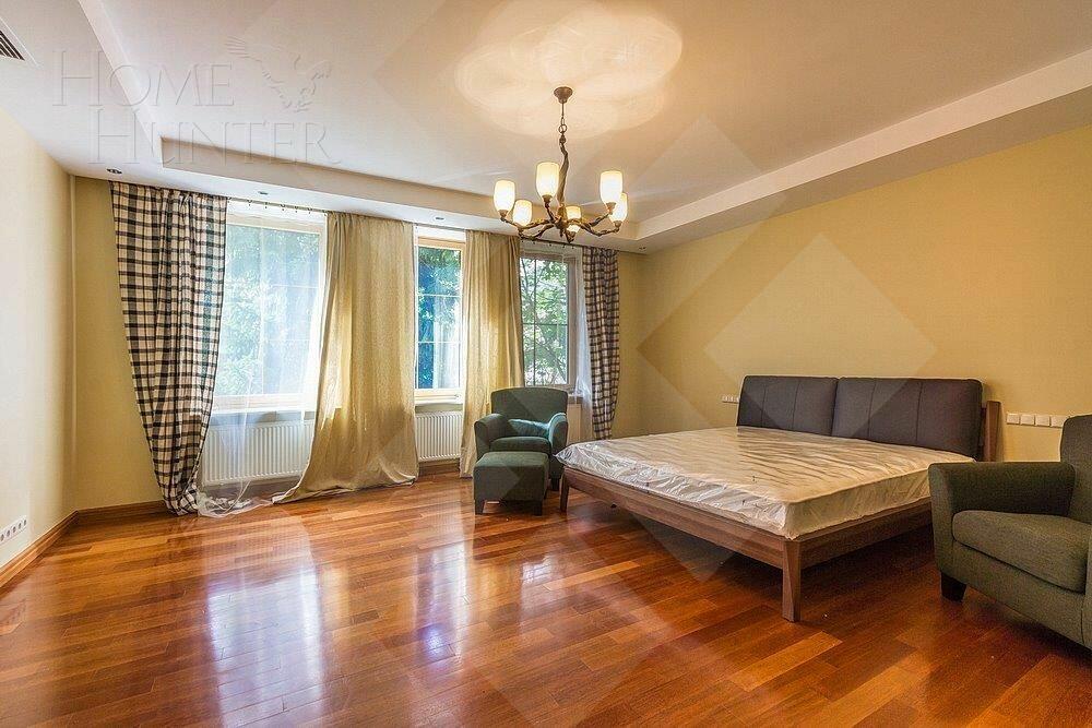 3-УРОВНЕВЫЙ ОСОБНЯК С ОТДЕЛКОЙ 1 040 М² НА 1 ЭТАЖЕ