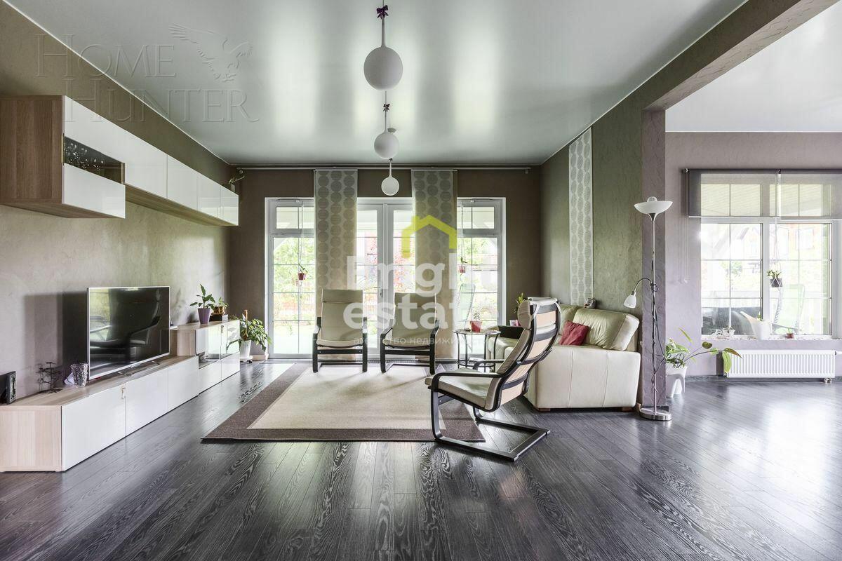 2-этажный коттедж 270 м² с отделкой