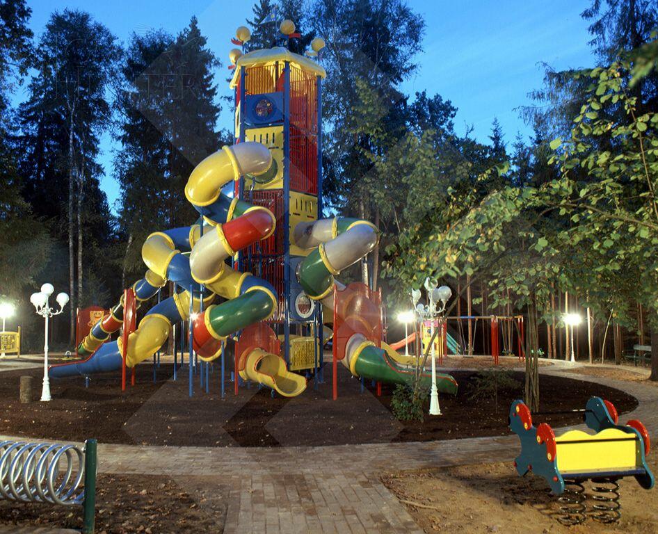 2-этажный коттедж 782.7 м² с отделкой