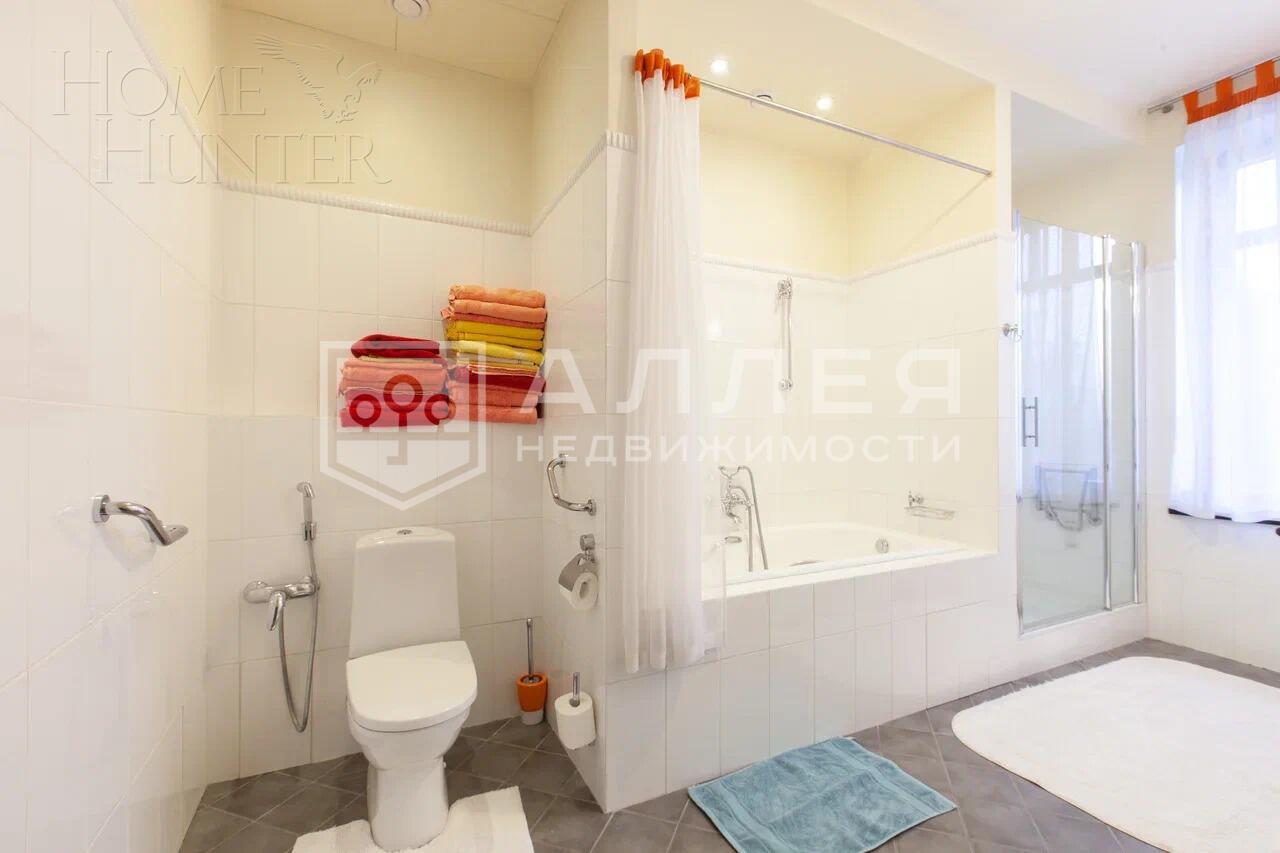 4-этажный коттедж 972.8 м² с отделкой