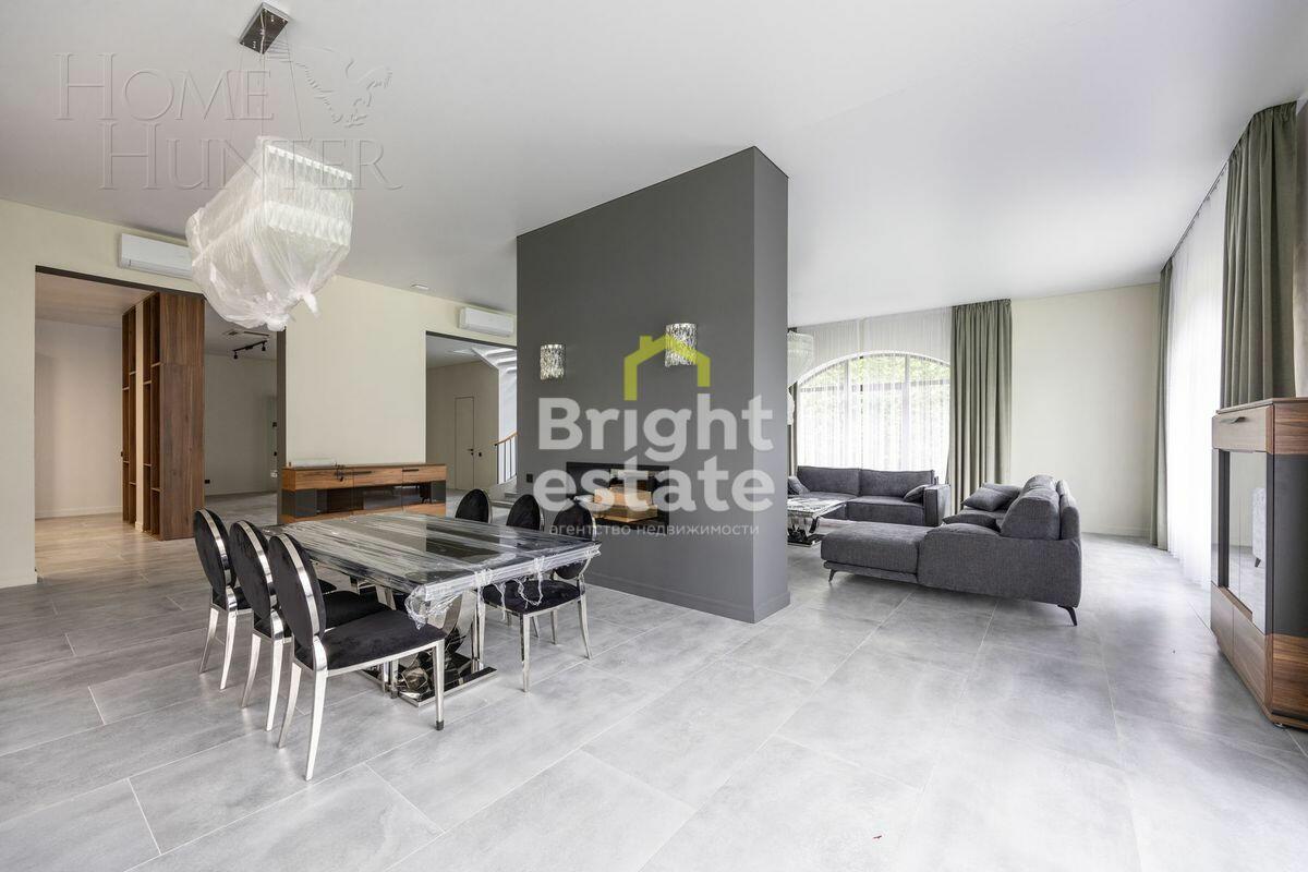 2-этажный коттедж 1 300 м² без отделки