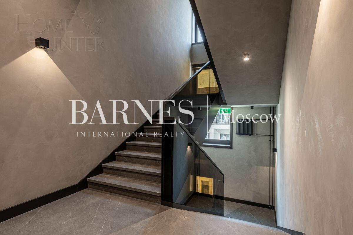 6-КОМН. АПАРТАМЕНТЫ БЕЗ ОТДЕЛКИ 261.4 М² НА 5 ЭТАЖЕ