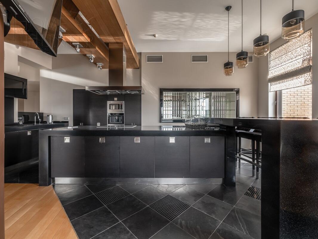 3-УРОВНЕВЫЙ ПЕНТХАУС С ОТДЕЛКОЙ 583 М² НА 19 ЭТАЖЕ