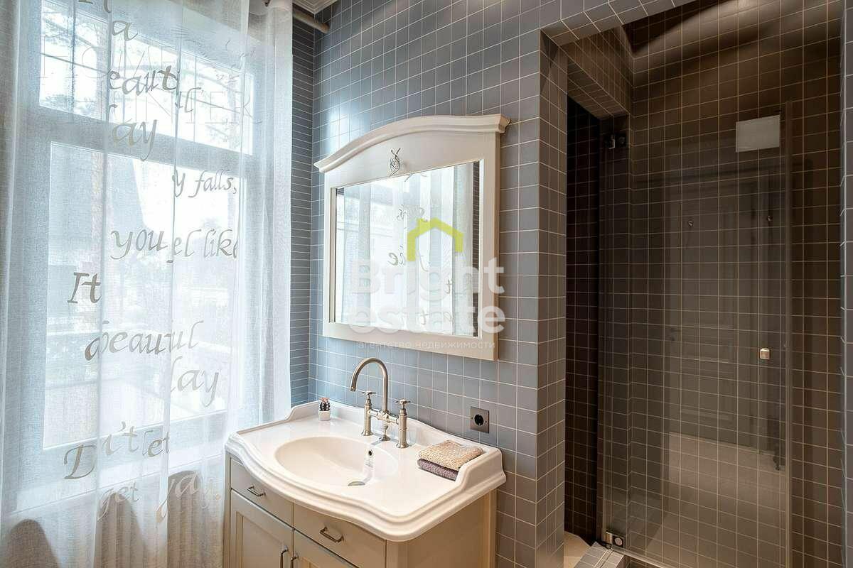 3-этажный коттедж 420 м² с отделкой