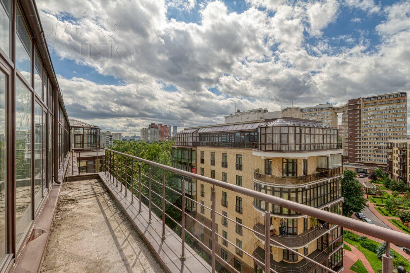 10-КОМН. ПЕНТХАУС БЕЗ ОТДЕЛКИ 690 М² НА 7 ЭТАЖЕ