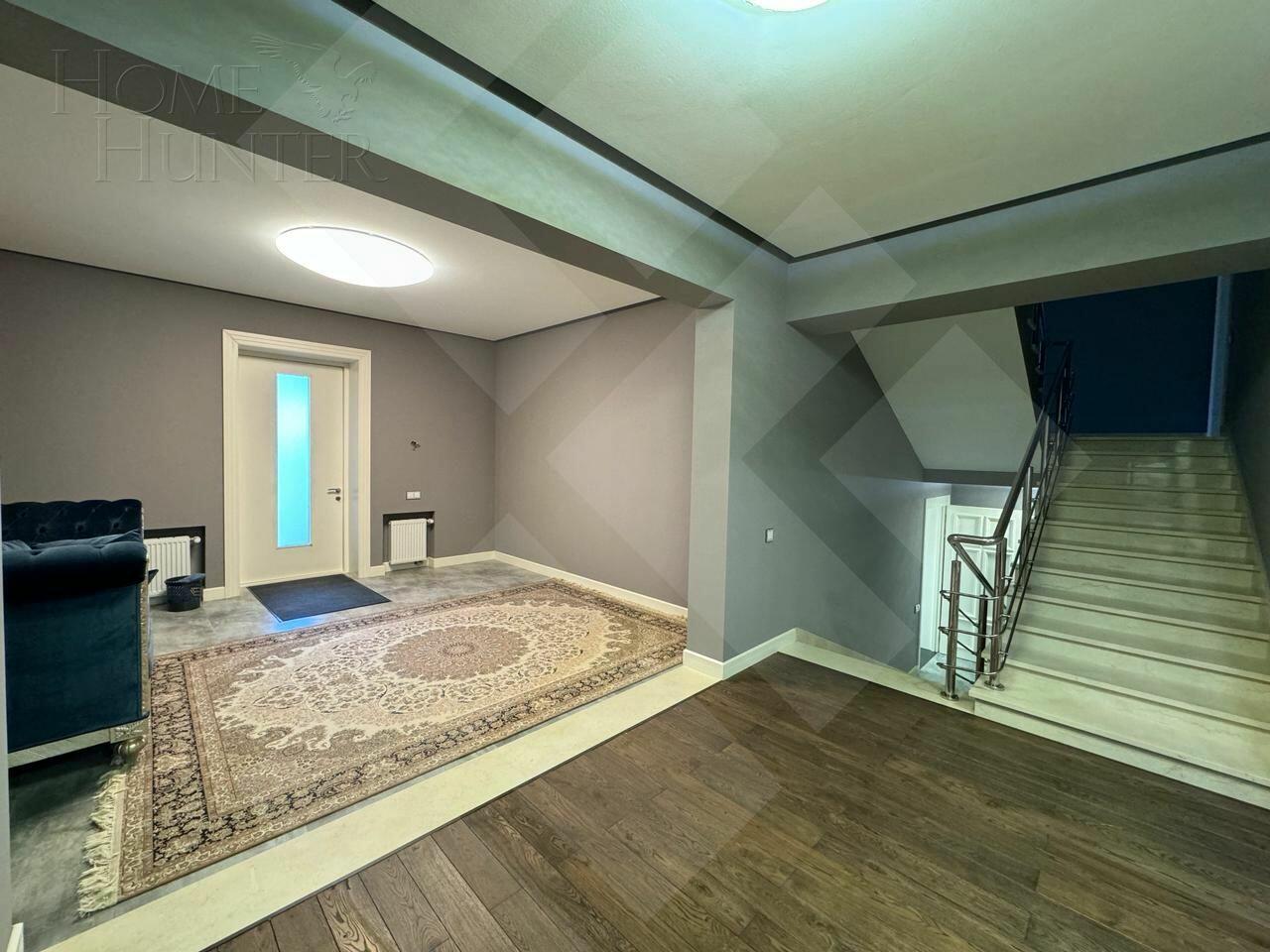 3-этажный таунхаус 360 м² с отделкой