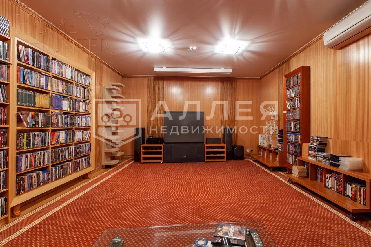 4-этажный коттедж 972.8 м² с отделкой