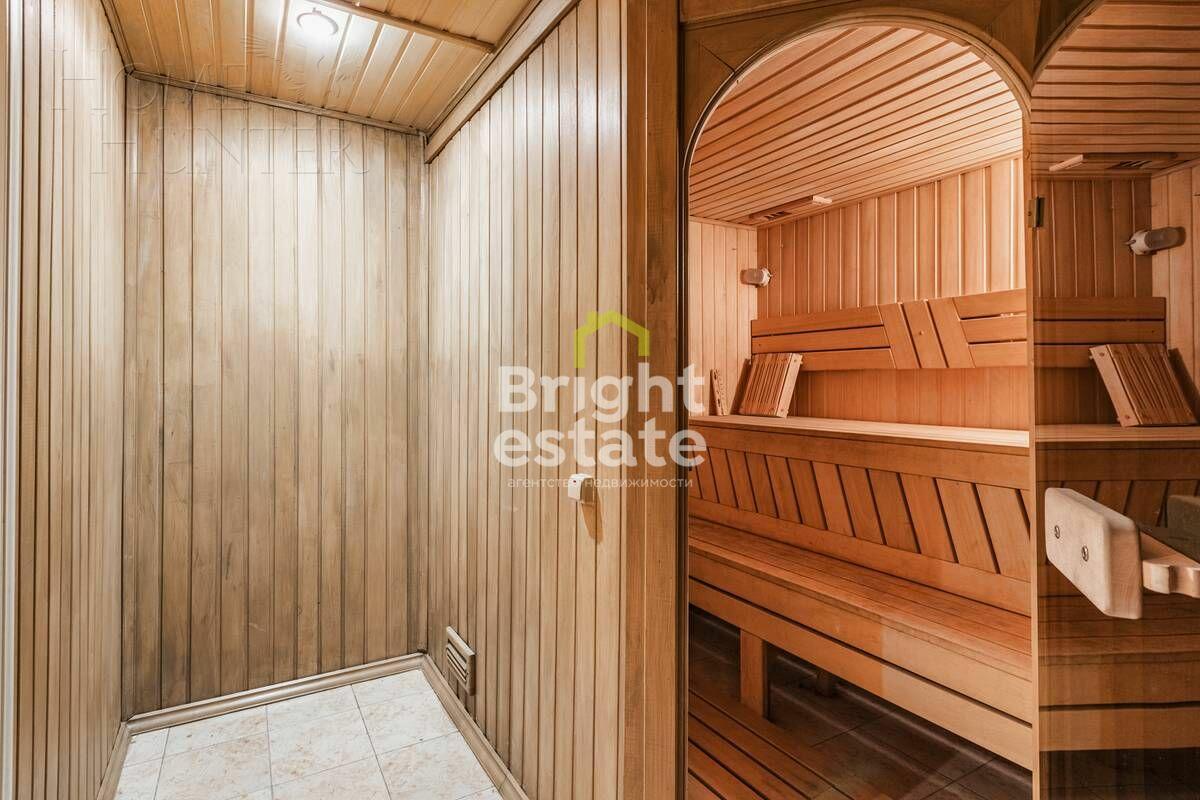 2-этажный коттедж 440 м² с отделкой