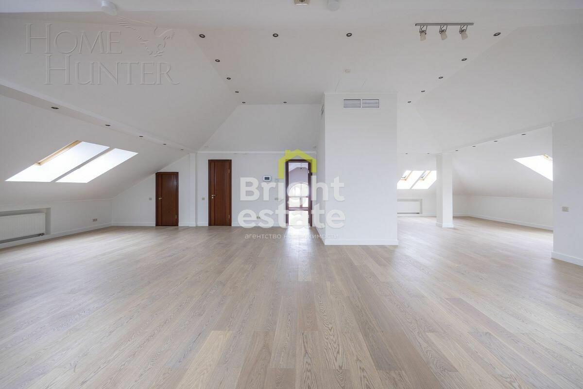 2-этажный коттедж 1 378 м² с отделкой