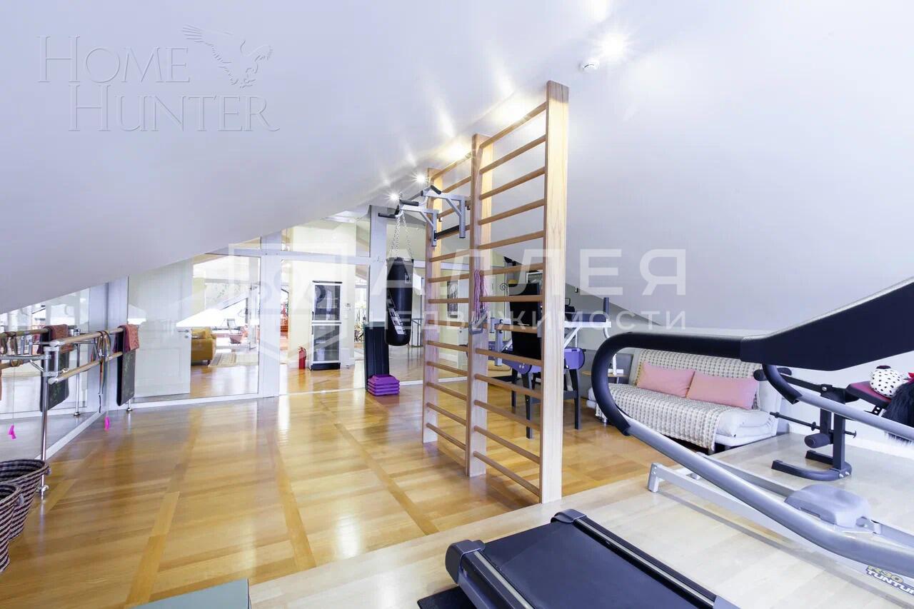 4-этажный коттедж 972.8 м² с отделкой