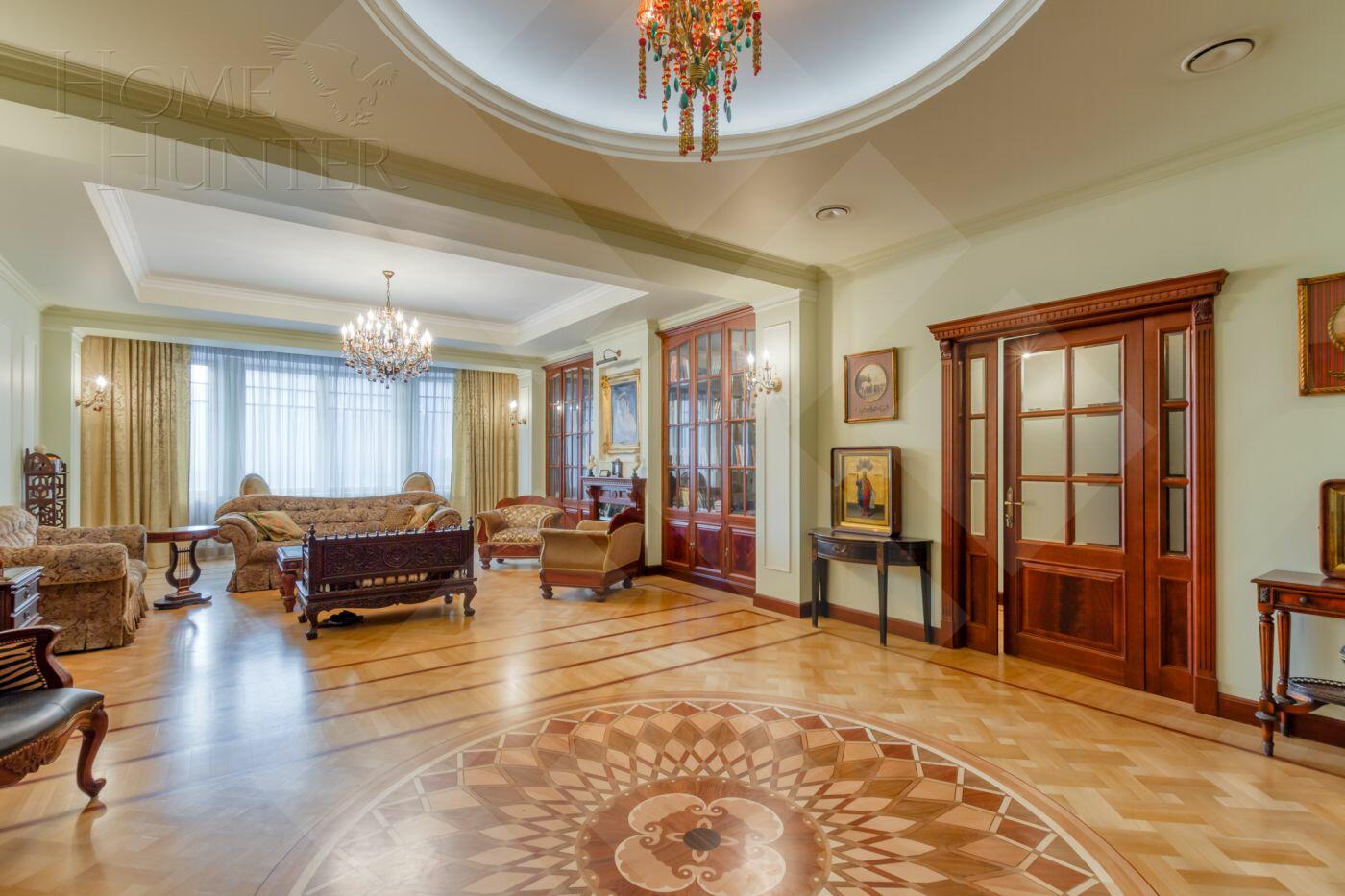 4-КОМН. КВАРТИРА С ОТДЕЛКОЙ 241 М² НА 2 ЭТАЖЕ