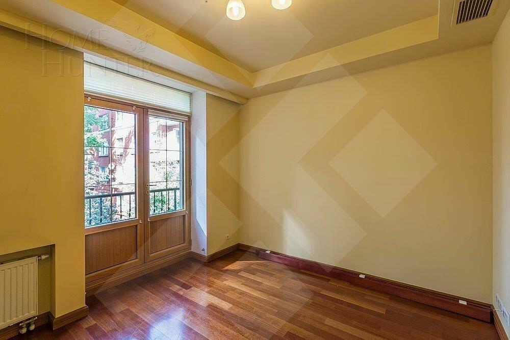 3-УРОВНЕВЫЙ ОСОБНЯК С ОТДЕЛКОЙ 1 040 М² НА 1 ЭТАЖЕ