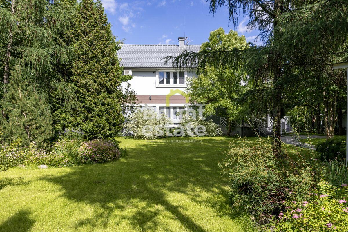 2-этажный коттедж 443 м² с отделкой