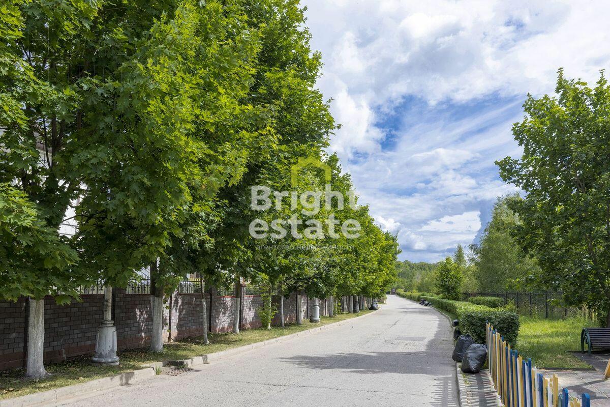 3-этажный таунхаус 316 м² с отделкой