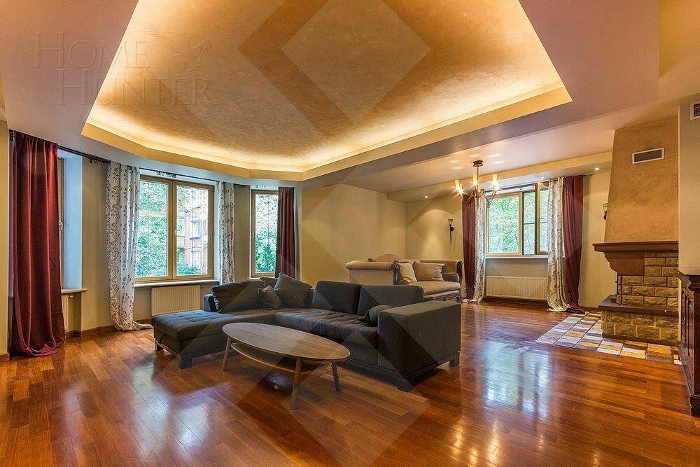 3-УРОВНЕВЫЙ ОСОБНЯК С ОТДЕЛКОЙ 1 040 М² НА 1 ЭТАЖЕ