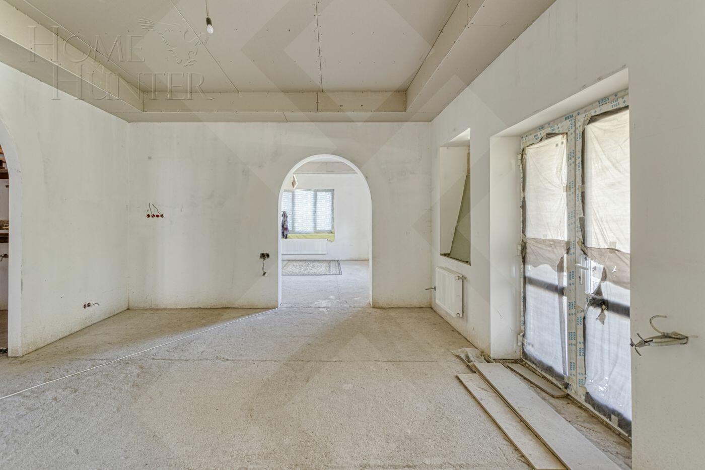 1-этажный коттедж 300 м² без отделки