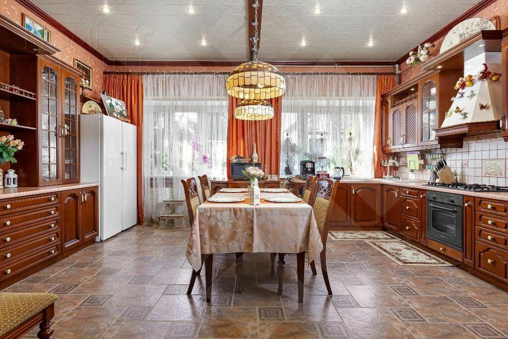 2-этажный коттедж 970 м² с отделкой