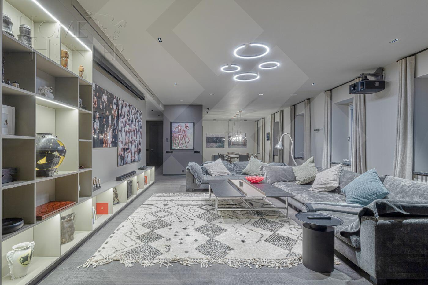 4-КОМН. КВАРТИРА С ОТДЕЛКОЙ 237 М² НА 5 ЭТАЖЕ