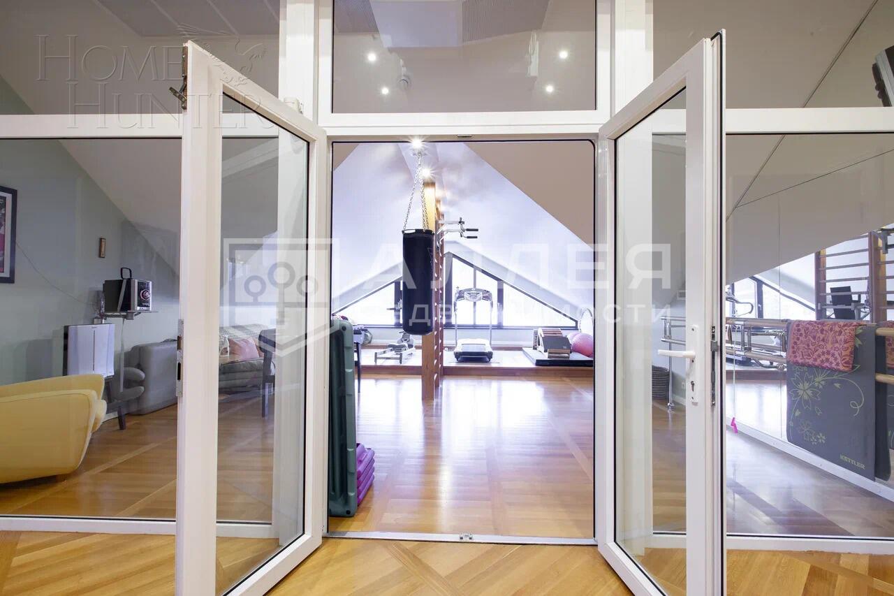 4-этажный коттедж 972.8 м² с отделкой