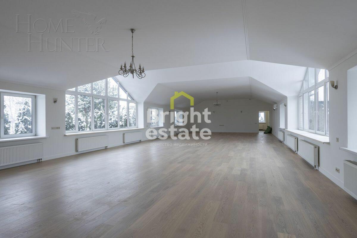 2-этажный коттедж 1 378 м² с отделкой