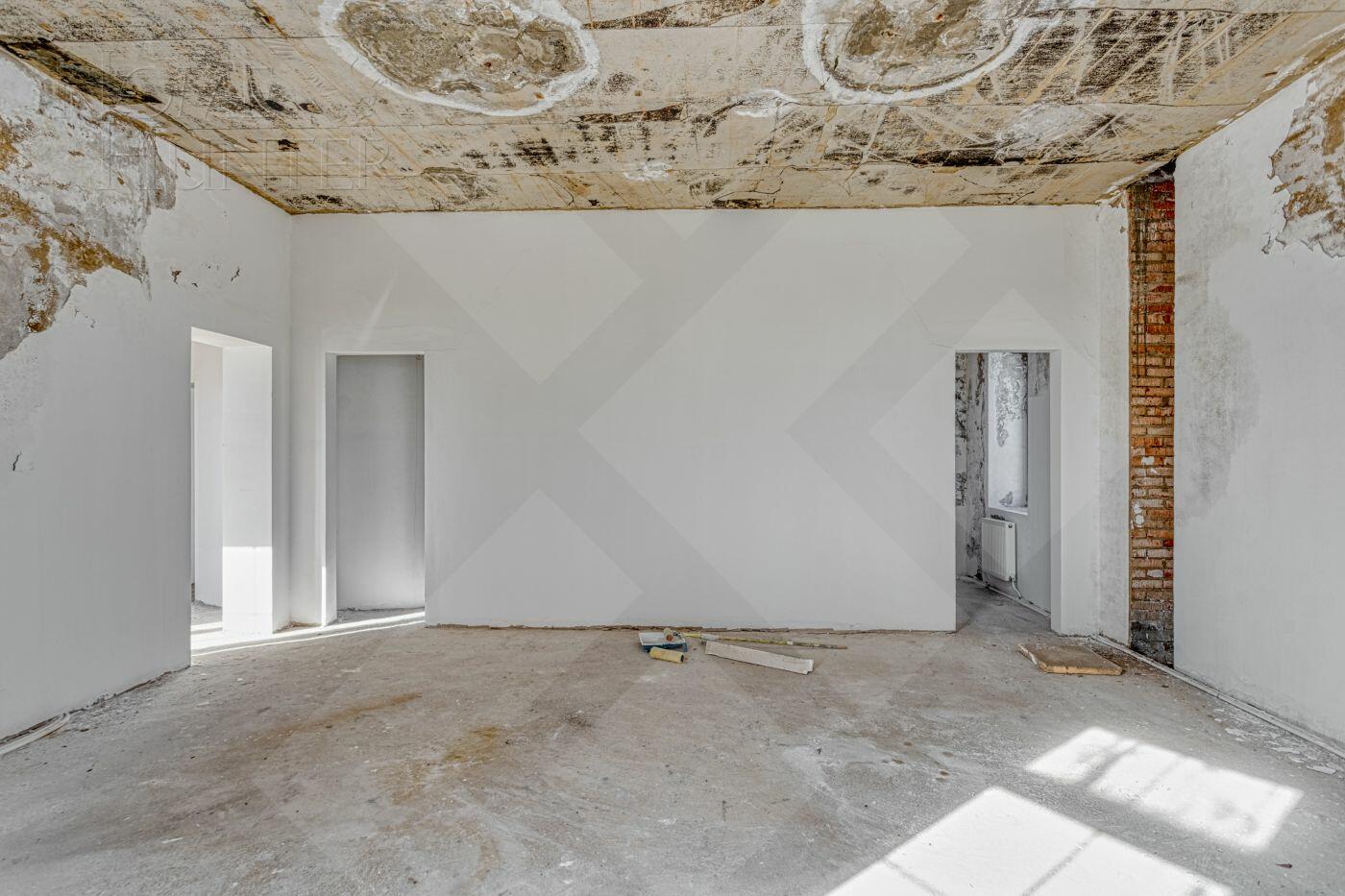 3-этажный коттедж 640 м² без отделки