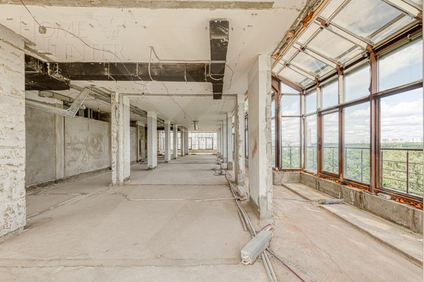 10-КОМН. ПЕНТХАУС БЕЗ ОТДЕЛКИ 690 М² НА 7 ЭТАЖЕ