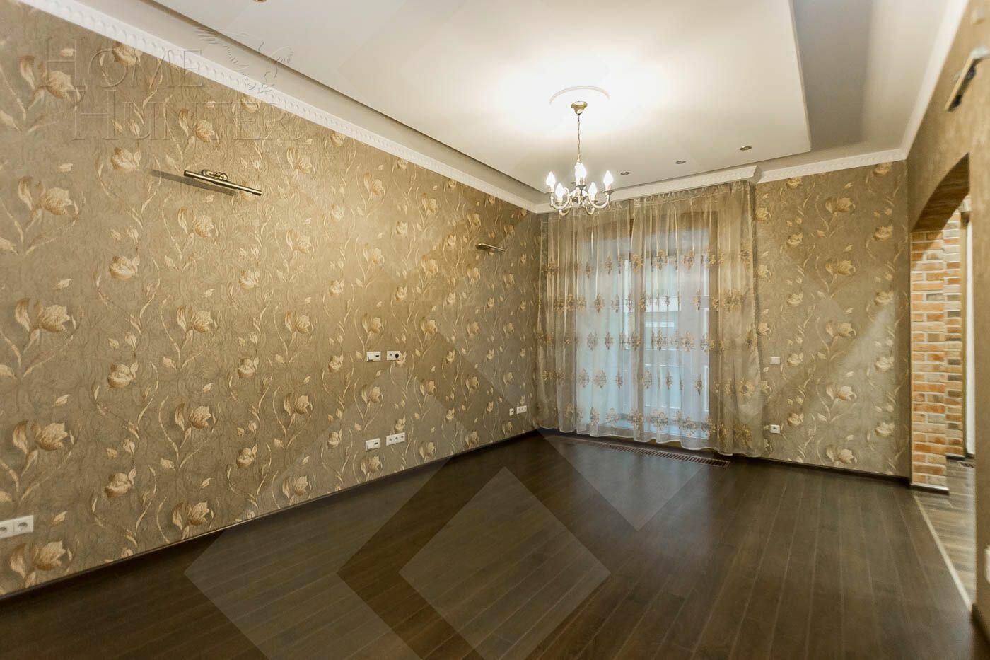 2-КОМН. КВАРТИРА С ОТДЕЛКОЙ 95 М² НА 4 ЭТАЖЕ