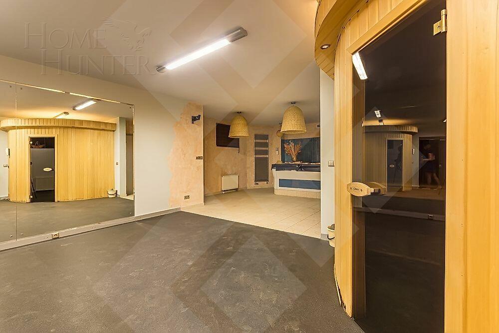 3-УРОВНЕВЫЙ ОСОБНЯК С ОТДЕЛКОЙ 1 040 М² НА 1 ЭТАЖЕ