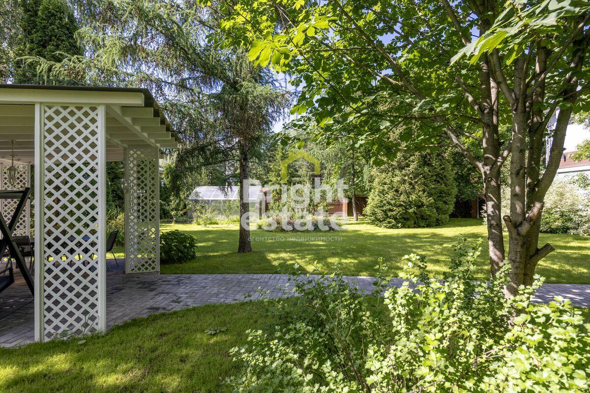 2-этажный коттедж 443 м² с отделкой