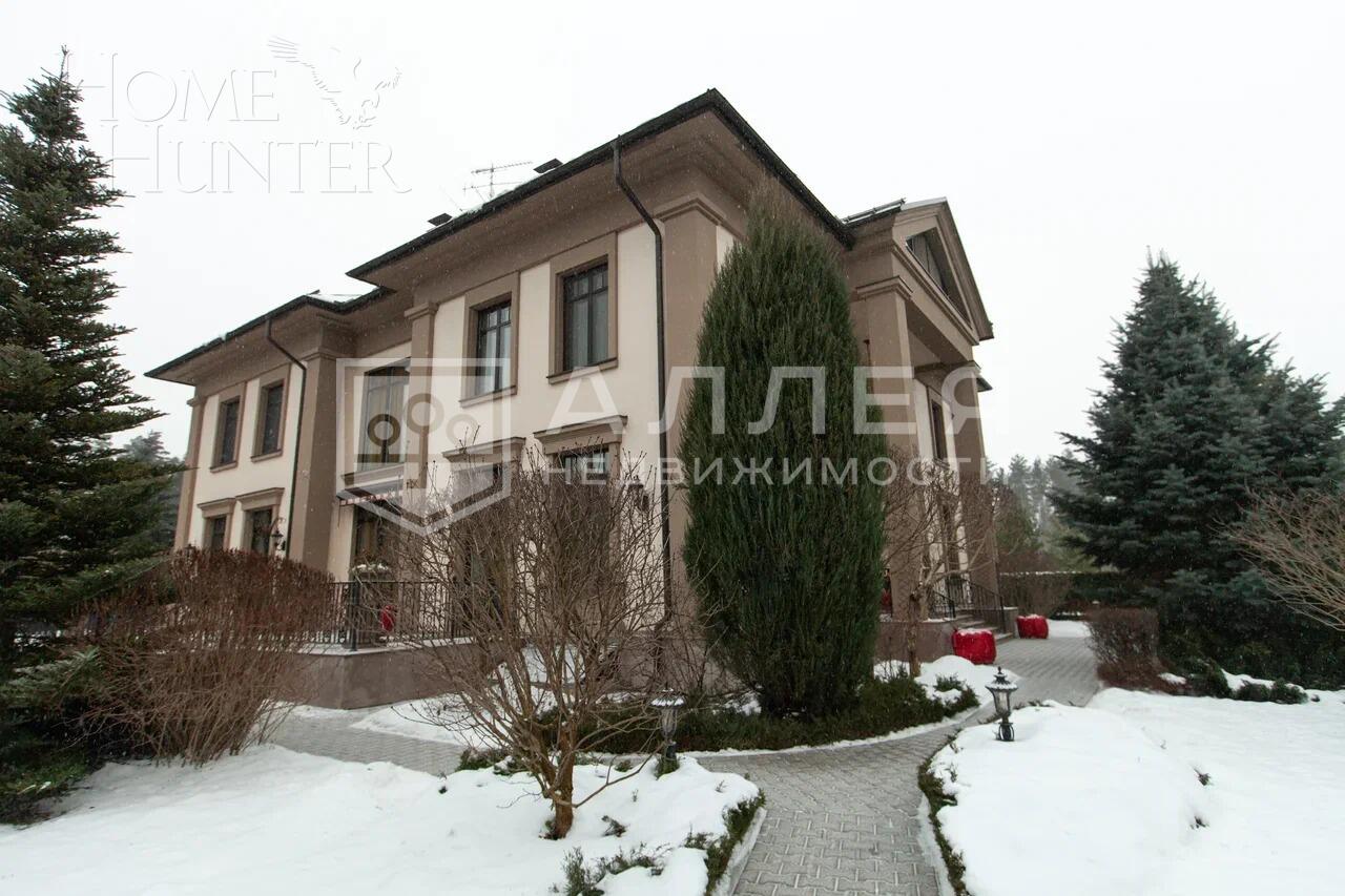 4-этажный коттедж 972.8 м² с отделкой